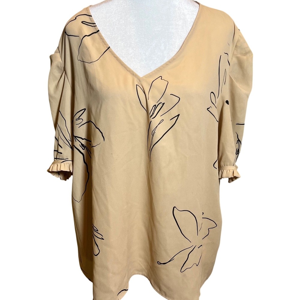 NWOT Worthington Beige Floral Print Blouse Ruffle Short Sleeve V-Neck Casual XXL